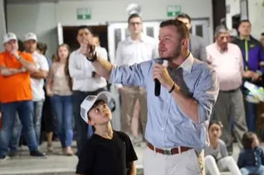 Santi Montoya Senador de la Republica de Colombia